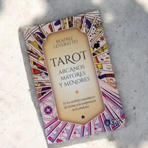 Libro Tarot Arcanos Mayores y Menores